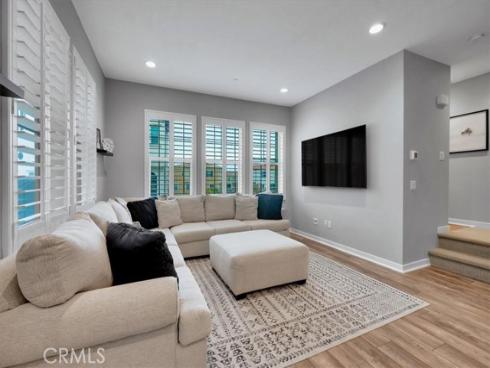 901  Sunset Rdg  , Lake Forest, CA