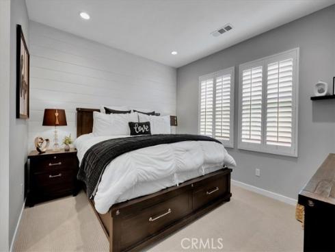 901  Sunset Rdg  , Lake Forest, CA