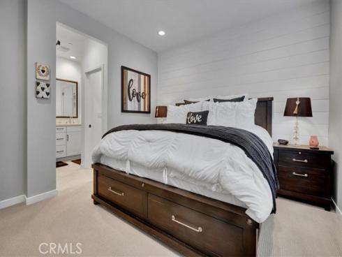 901  Sunset Rdg  , Lake Forest, CA