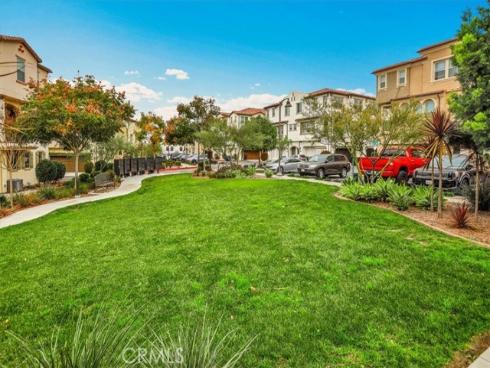 901  Sunset Rdg  , Lake Forest, CA