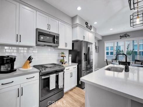 901  Sunset Rdg  , Lake Forest, CA