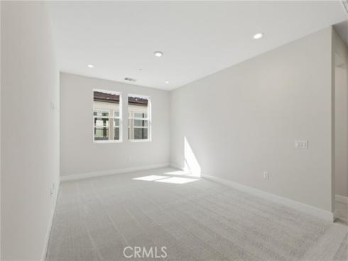 130  Paddlewheel  , Lake Forest, CA