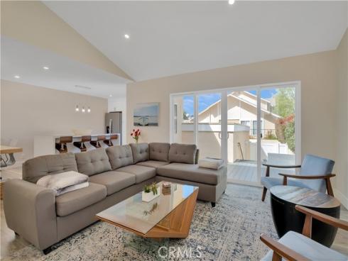 23101  Cherry  20  Avenue, Lake Forest, CA