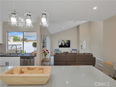 23101  Cherry  20  Avenue, Lake Forest, CA