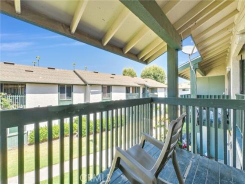 23276  Orange  8  Avenue, Lake Forest, CA