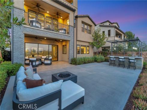 17  Ponte  , Lake Forest, CA