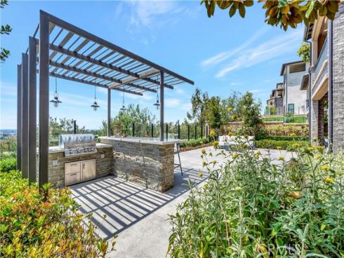 17  Ponte  , Lake Forest, CA