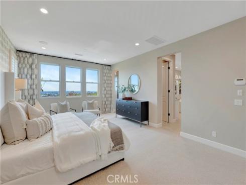 17  Ponte  , Lake Forest, CA