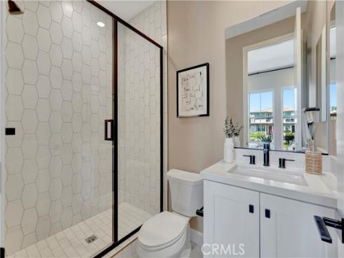 17  Ponte  , Lake Forest, CA