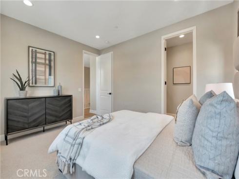 17  Ponte  , Lake Forest, CA