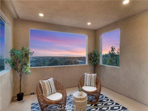 17  Ponte  , Lake Forest, CA