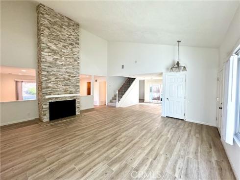 25381  Esrose   Court, Lake Forest, CA