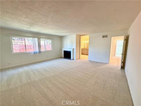 25381  Esrose   Court, Lake Forest, CA