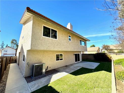 25381  Esrose   Court, Lake Forest, CA