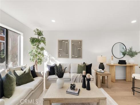 25885  Trabuco  91  Road, Lake Forest, CA