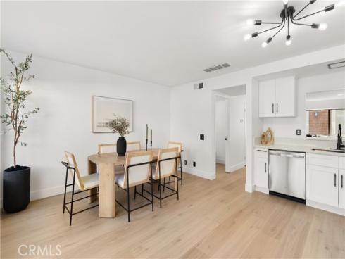 25885  Trabuco  91  Road, Lake Forest, CA