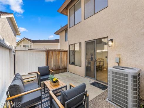 25885  Trabuco  91  Road, Lake Forest, CA