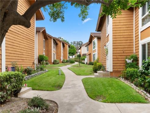 25885  Trabuco  91  Road, Lake Forest, CA