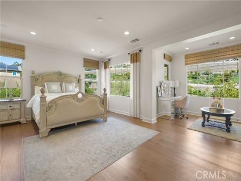 1552 Sunset View Dr , Lake Forest, CA