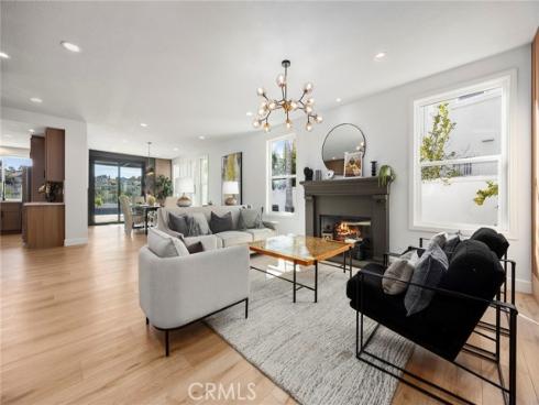 20 Flores , Lake Forest, CA