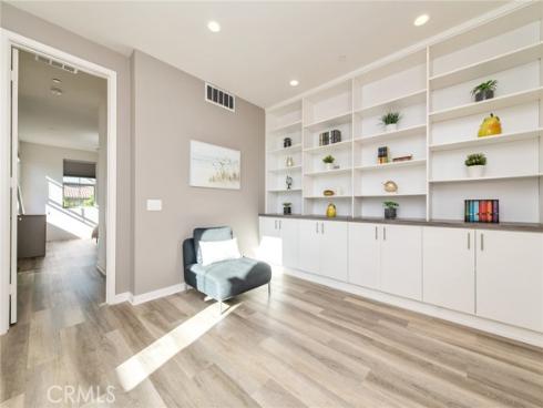 192  Finch  , Lake Forest, CA