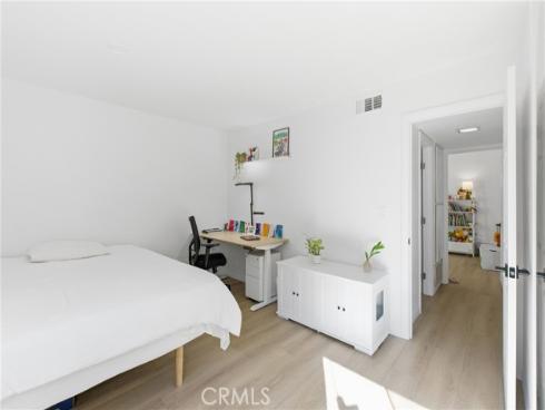 20921  Serrano Creek  55  Road, Lake Forest, CA