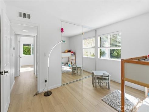 20921  Serrano Creek  55  Road, Lake Forest, CA