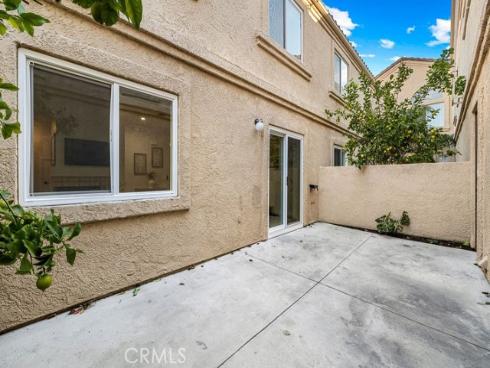 21174  Gladiolos  , Lake Forest, CA