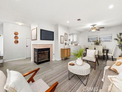 21174  Gladiolos  , Lake Forest, CA