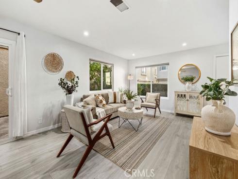 21174  Gladiolos  , Lake Forest, CA