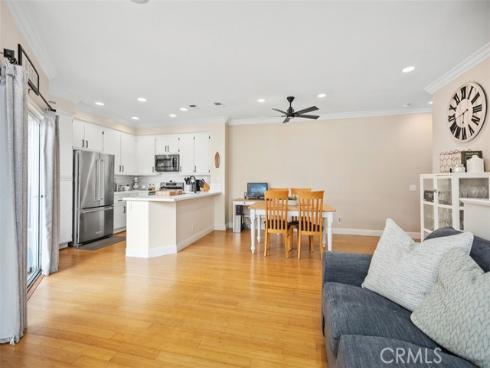 28464  Klondike  , Lake Forest, CA