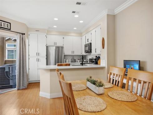 28464  Klondike  , Lake Forest, CA