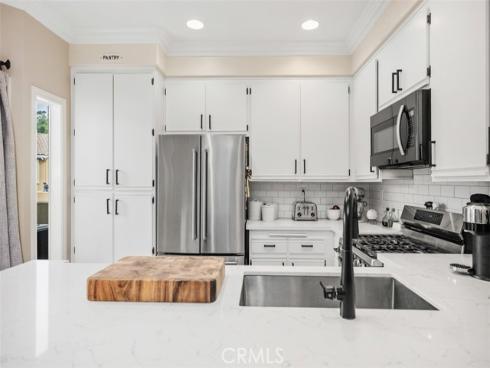 28464  Klondike  , Lake Forest, CA