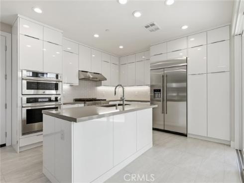 101  Red Oak  , Lake Forest, CA