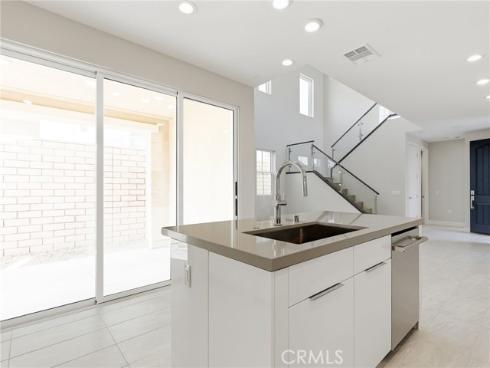 101  Red Oak  , Lake Forest, CA