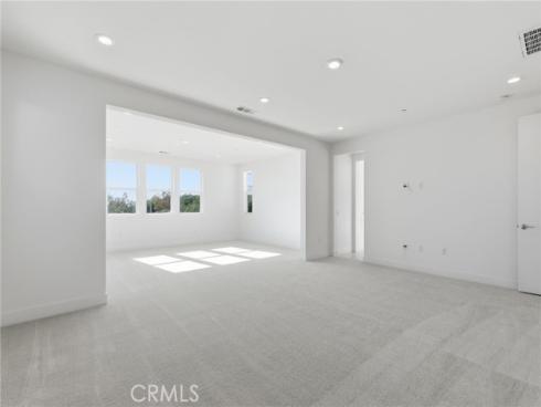 101  Red Oak  , Lake Forest, CA