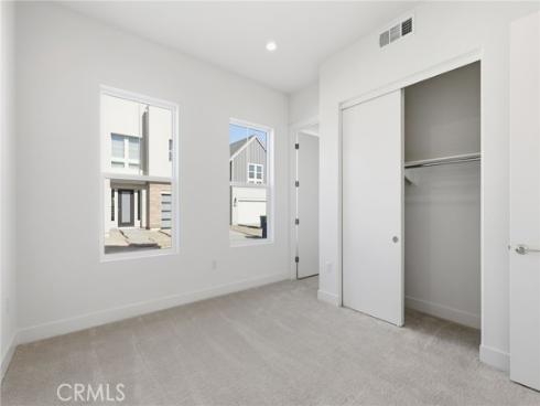 101  Red Oak  , Lake Forest, CA