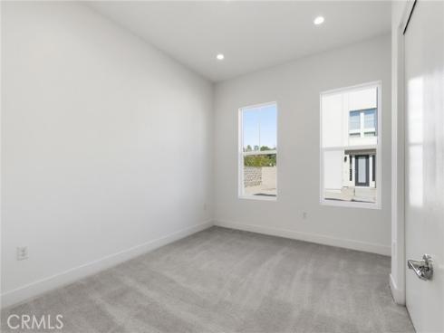 101  Red Oak  , Lake Forest, CA