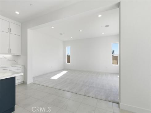 101  Red Oak  , Lake Forest, CA