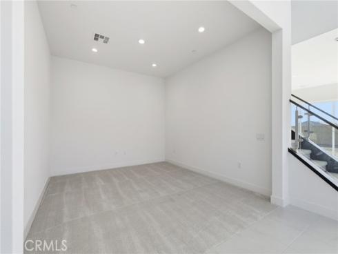 101  Red Oak  , Lake Forest, CA