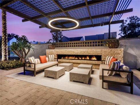 120  Chapman  , Lake Forest, CA