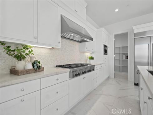 37 Caspian , Lake Forest, CA