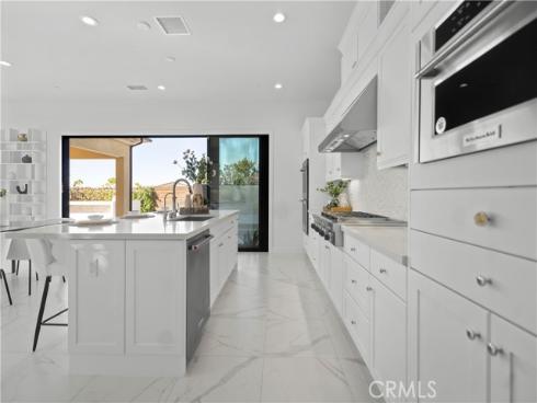 37 Caspian , Lake Forest, CA