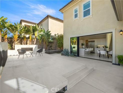 37 Caspian , Lake Forest, CA