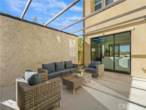 37 Caspian , Lake Forest, CA