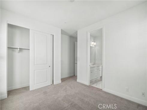 37 Caspian , Lake Forest, CA