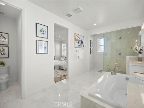 37 Caspian , Lake Forest, CA