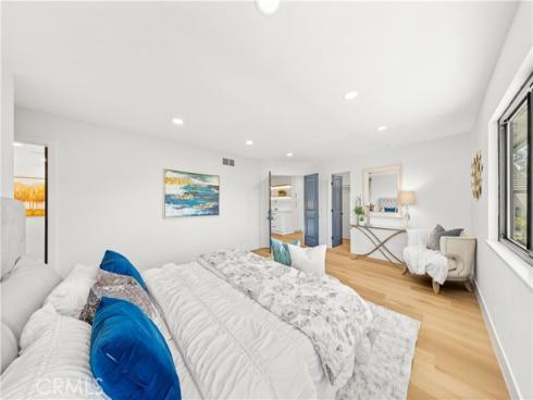 25011  Mammoth   Circle, Lake Forest, CA