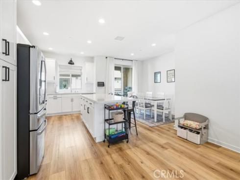 608  Shadowbrook  , Lake Forest, CA