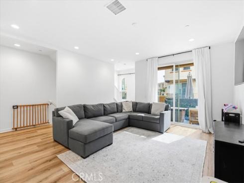 608  Shadowbrook  , Lake Forest, CA